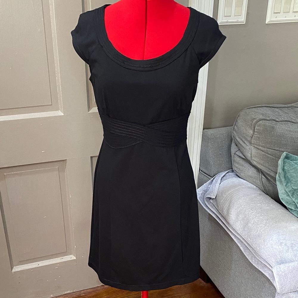 Sophie Max Elegant Black Mini Dress